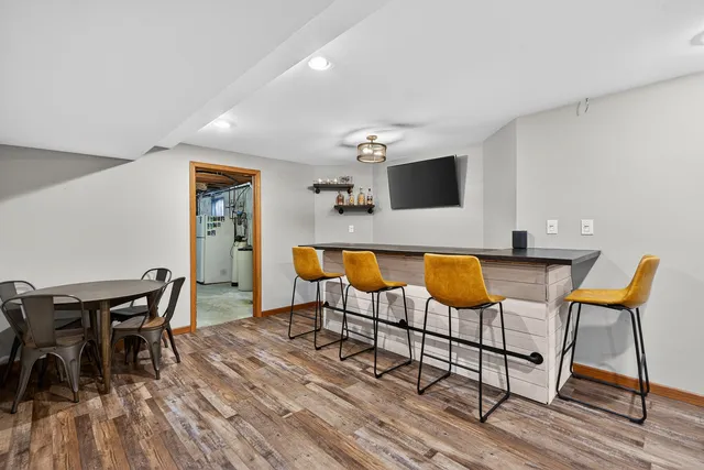 $499,000 | 3727 Cherokee Drive, Johnsburg, IL 60051