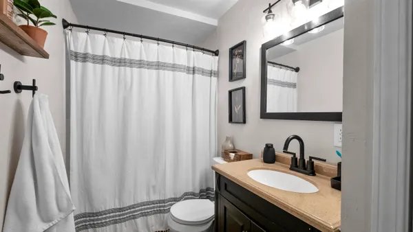 $289,900 | 1342 East Frances Street, Appleton, WI 54911