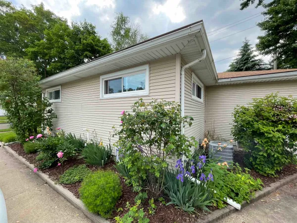 $289,900 | 1342 East Frances Street, Appleton, WI 54911