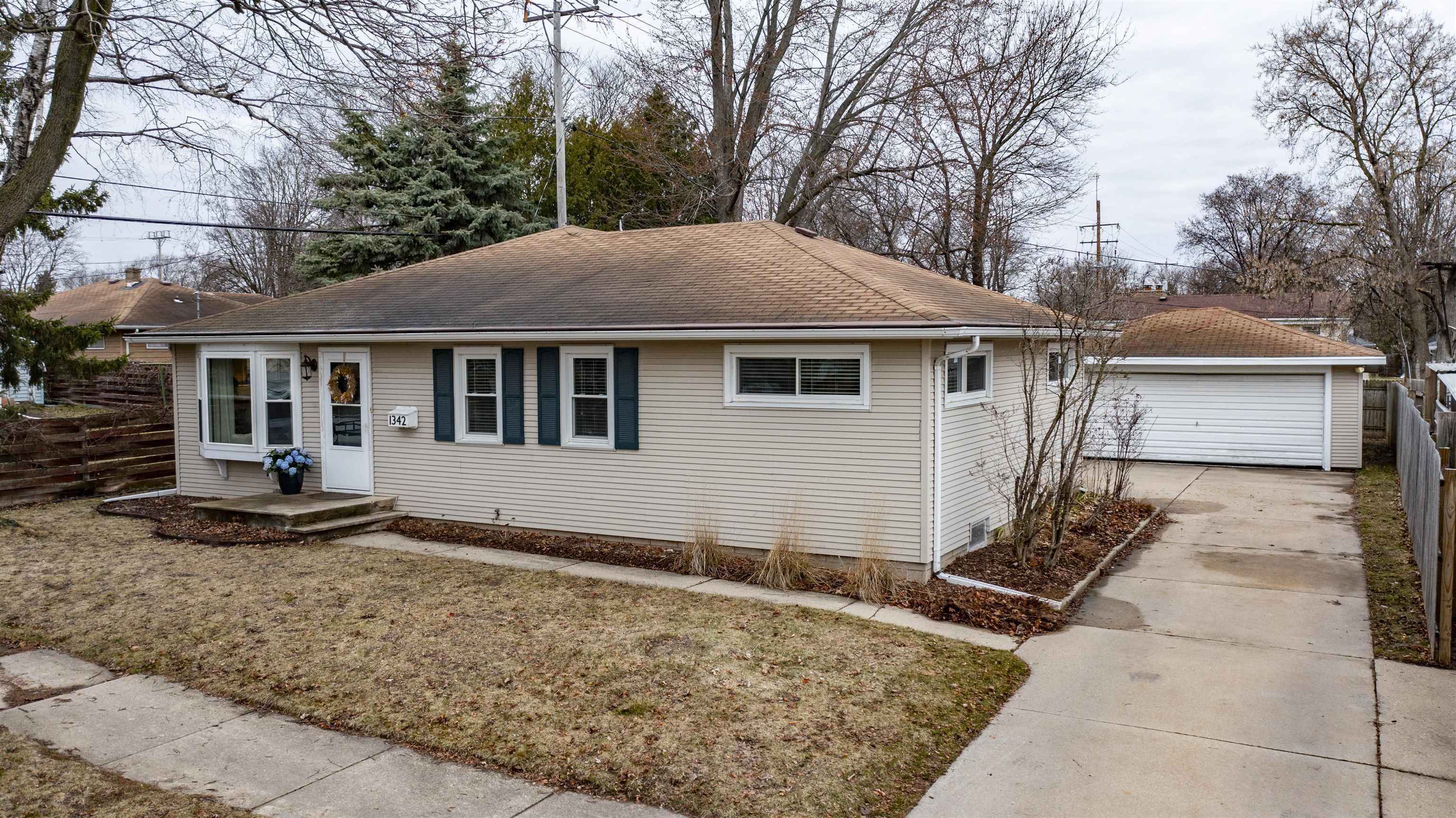 1342 East Frances Street Appleton, WI 54911 - Photo 5 of 24