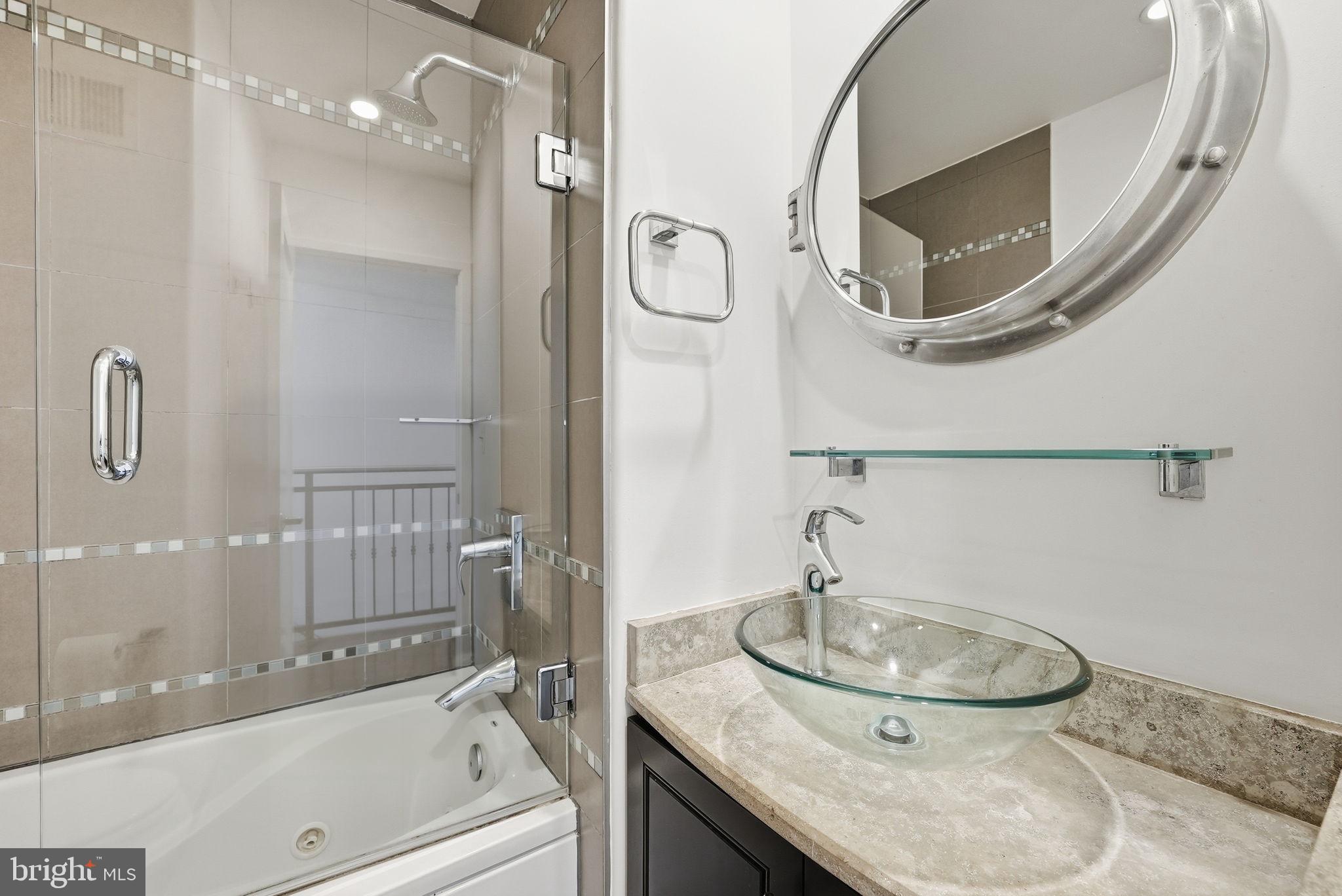 1215 W Street Northwest Washington, DC 20009 - Photo 15 of 20