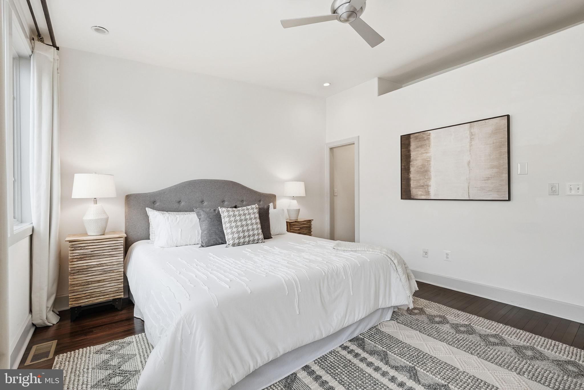 1215 W Street Northwest Washington, DC 20009 - Photo 10 of 20