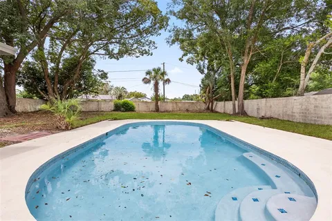 $515,000 | 305 Robin Hill Drive, Altamonte Springs, FL 32701