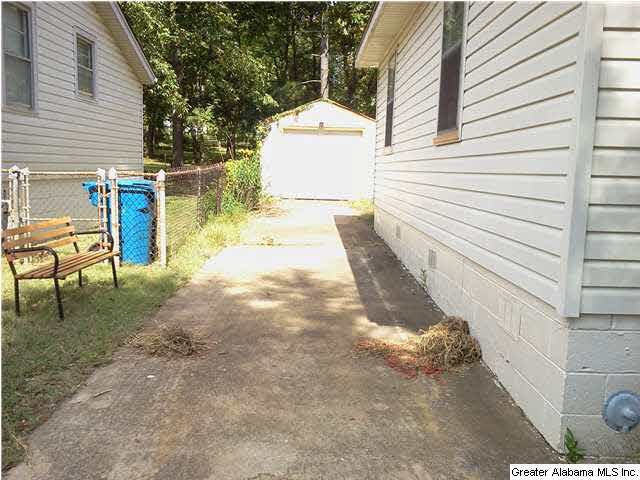 305 Olon Street Birmingham, AL 35228 - Photo 2 of 17