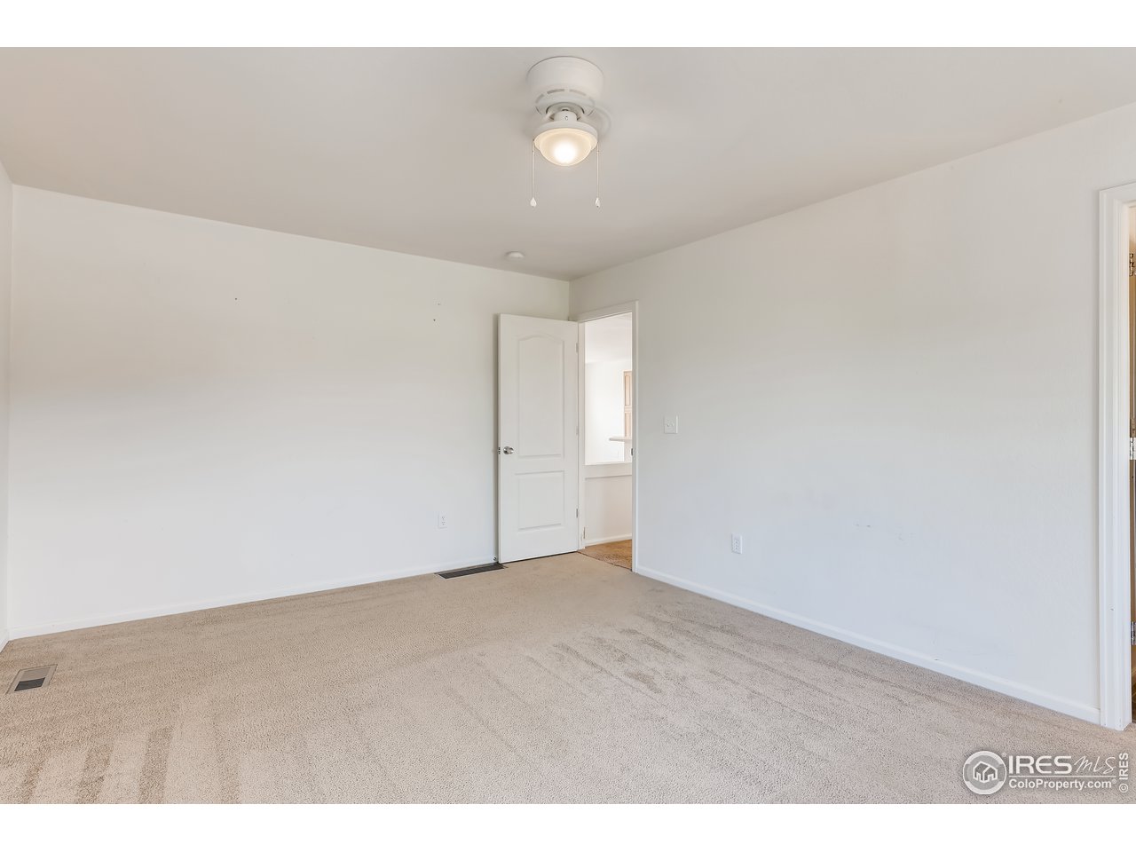 2175 Coach House Loop Castle Rock, CO 80109 - Photo 13 of 33 a view of an empty room