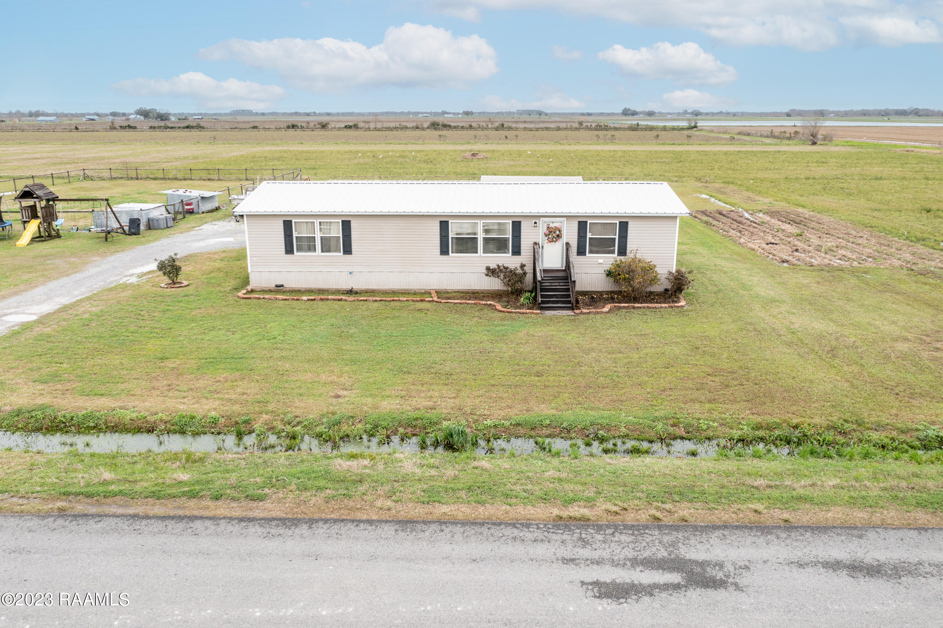 17034 Gladu Road Kaplan, LA 70548 - Photo 24 of 28 DJI_0647-Edit