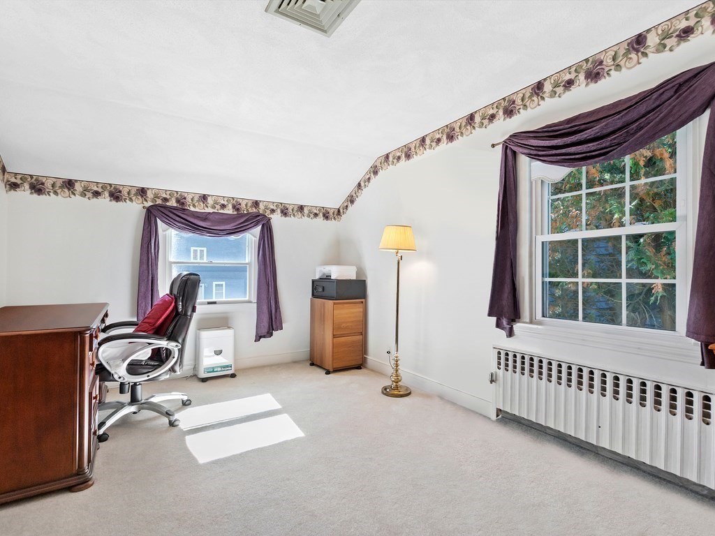 156 Virginia Road Waltham, MA 02453 - Photo 24 of 36