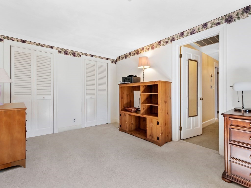 156 Virginia Road Waltham, MA 02453 - Photo 25 of 36