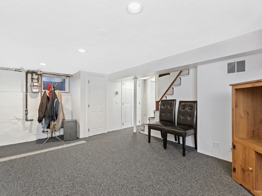 156 Virginia Road Waltham, MA 02453 - Photo 29 of 36