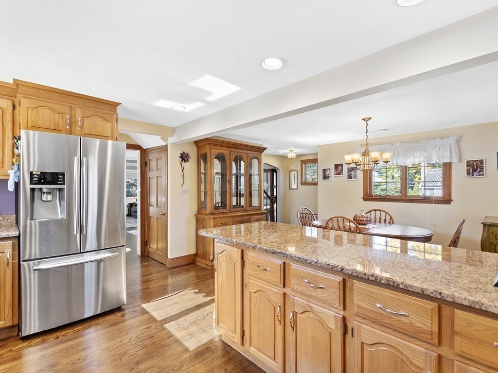 156 Virginia Road Waltham, MA 02453 - Photo 3 of 36