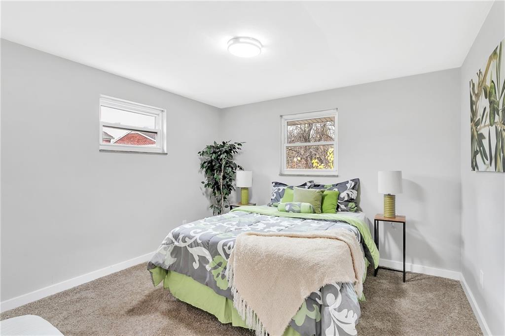 1307 Universal Road Pittsburgh, PA 15235 - Photo 17 of 23 Gallery Image 17