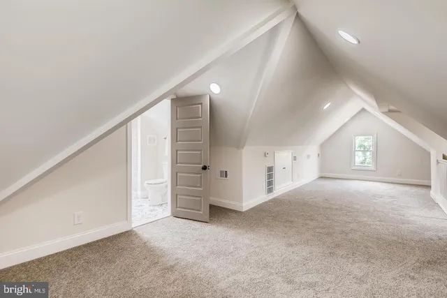 a view of empty room