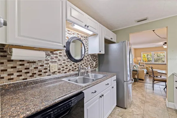 $155,000 | 10035 63rd Avenue North, Unit 23, St. Petersburg, FL 33708