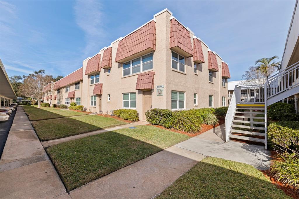 10035 63rd Avenue North, Unit 23 St. Petersburg, FL 33708 - Photo 2 of 52