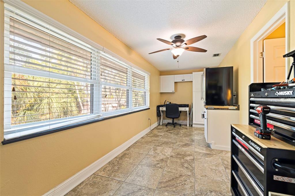 10035 63rd Avenue North, Unit 23 St. Petersburg, FL 33708 - Photo 21 of 52