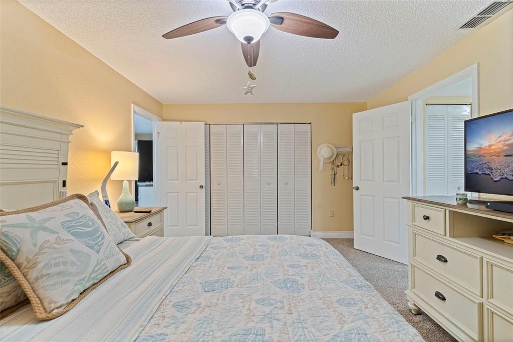 10035 63rd Avenue North, Unit 23 St. Petersburg, FL 33708 - Photo 28 of 52