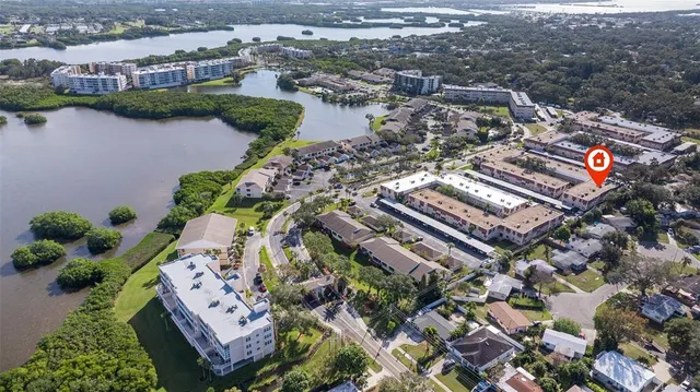 $155,000 | 10035 63rd Avenue North, Unit 23, St. Petersburg, FL 33708