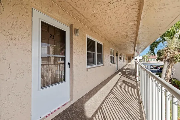 $155,000 | 10035 63rd Avenue North, Unit 23, St. Petersburg, FL 33708