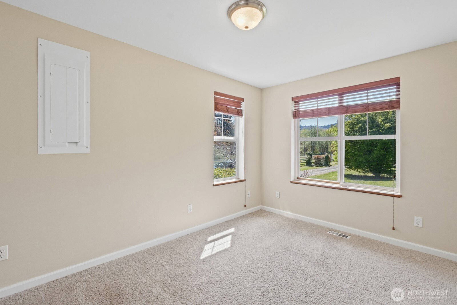1100 Wilson Road Northwest Olympia, WA 98502 - Photo 20 of 40