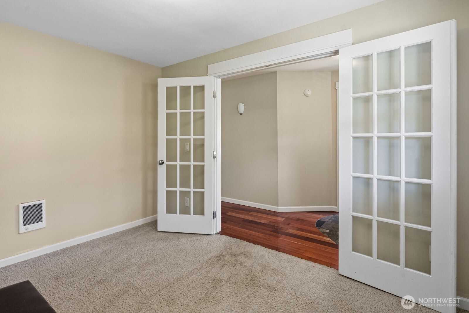 1100 Wilson Road Northwest Olympia, WA 98502 - Photo 7 of 40