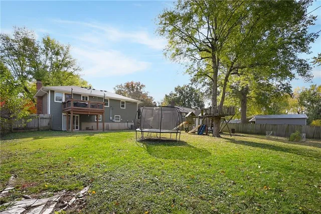 $287,900 | 512 South Washington Street, Raymore, MO 64083