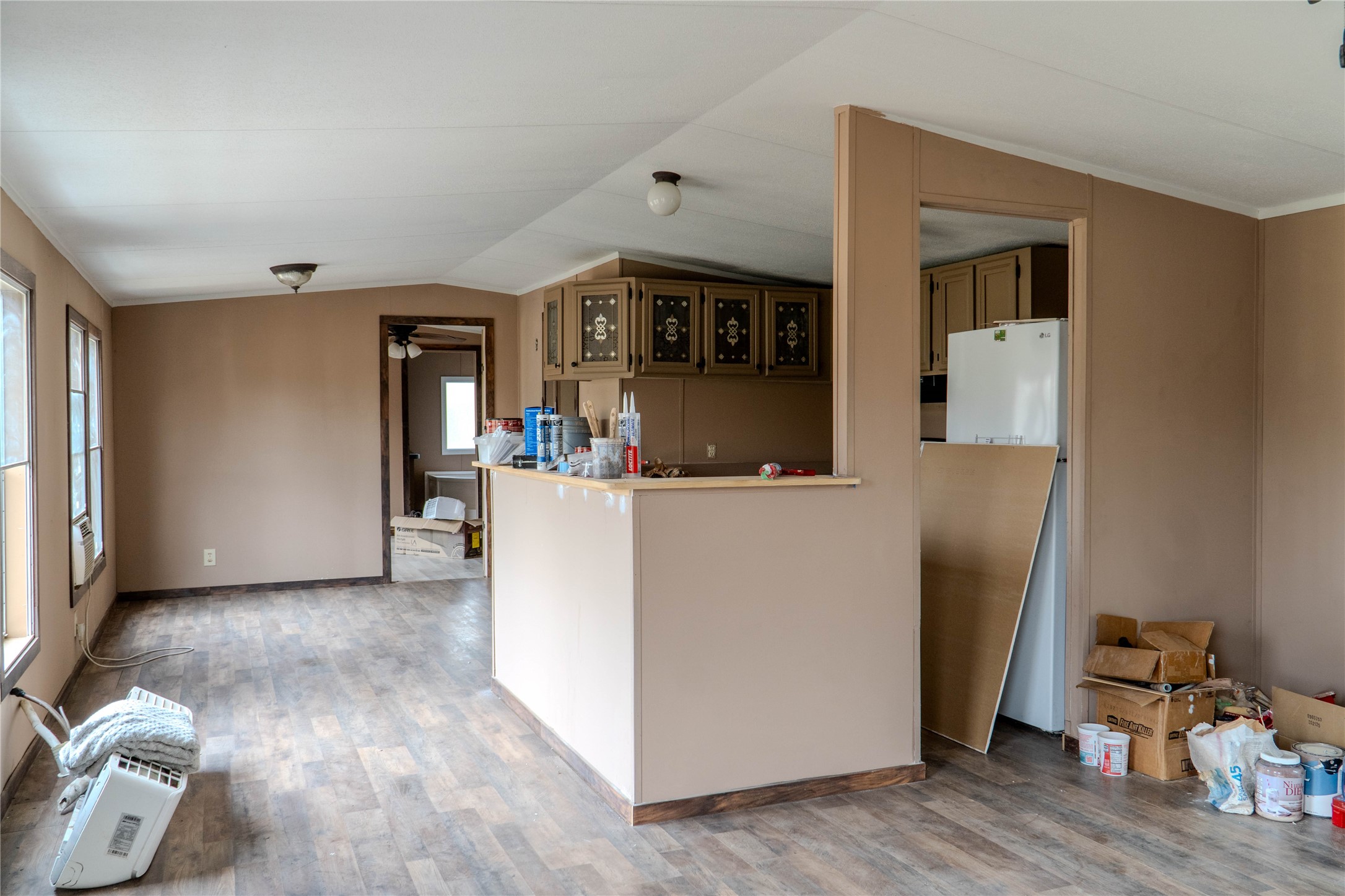 7519 Silvermine Road Harwood, TX 78632 - Photo 20 of 20 a view of kitchen and living room