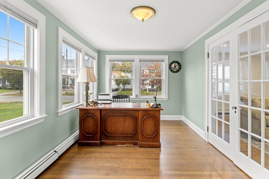 87 Whitney Road Medford, MA 02155 - Photo 9 of 42 Gallery Image 9