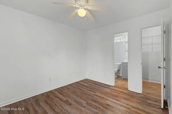 $1,295 | 410 Winners Circle North, Jacksonville, NC 28546