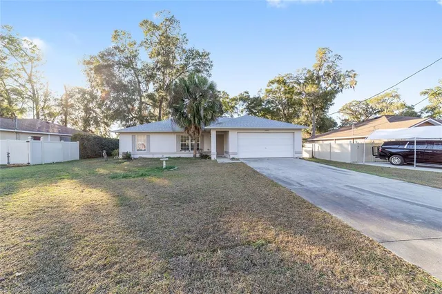 a house view with a outdoor space