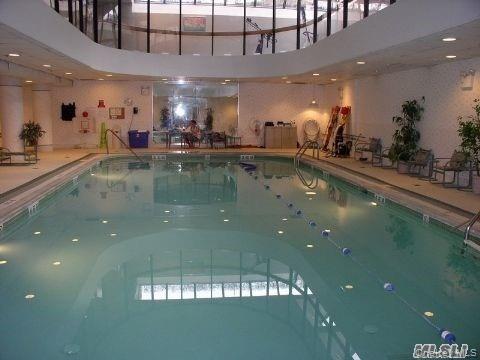 1338 Robin Lane, Unit 1212 Queens, NY 11360 - Photo 9 of 22