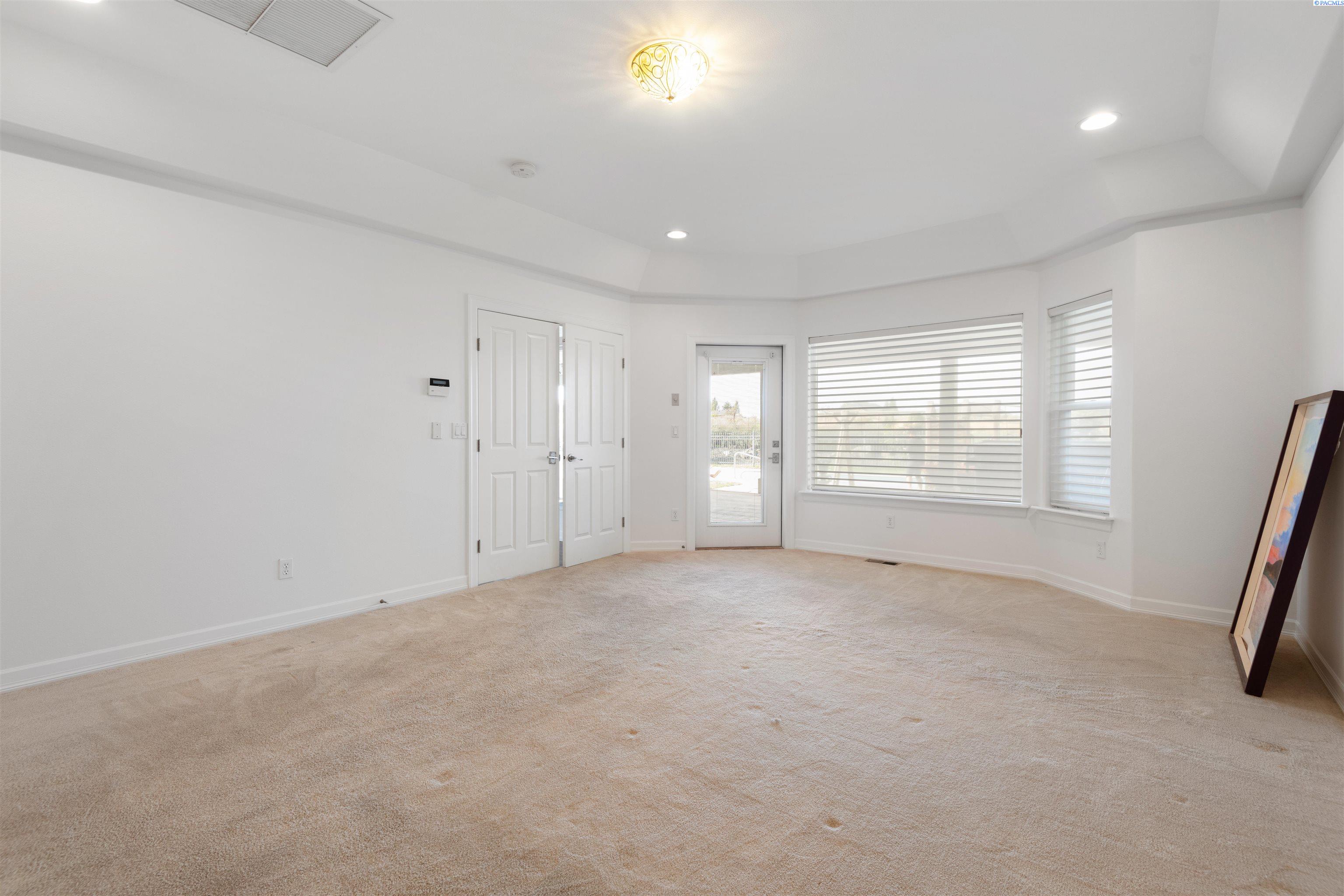 5704 Ryanick Road Kennewick, WA 99338 - Photo 14 of 30 Gallery Image 14