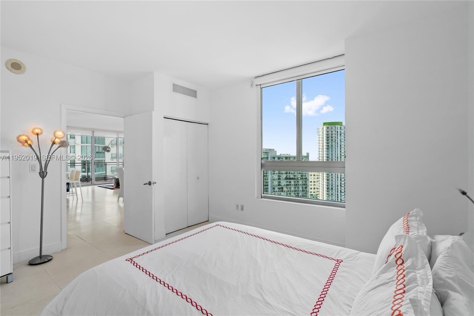 90 Southwest 3rd Street, Unit 3609 Miami, FL 33130 - Photo 20 of 33