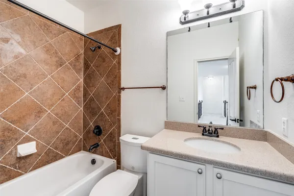 $574,999 | 19520 Morgana Drive, Pflugerville, TX 78660