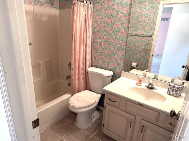 $335,000 | 11445 Nora Court, Bridgeton, MO 63044