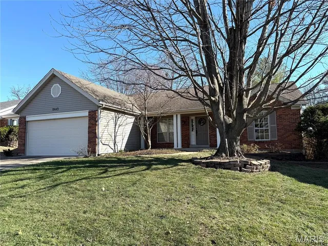 $335,000 | 11445 Nora Court, Bridgeton, MO 63044