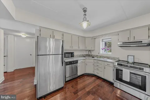 $324,900 | 100 Rutgers Avenue, Unit 9, Swarthmore, PA 19081