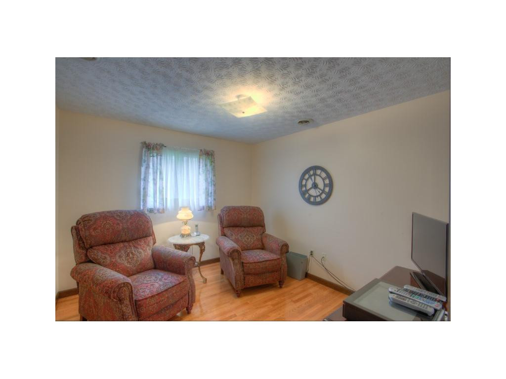 3709 Orebank Road Kingsport, TN 37664 - Photo 17 of 24 Photo 17