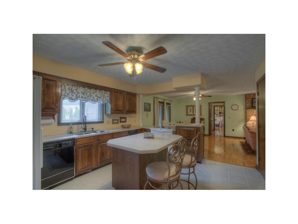 3709 Orebank Road Kingsport, TN 37664 - Photo 6 of 24 Photo 6