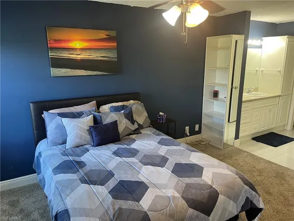 $2,000 | 1085 Forest Lakes Drive, Unit 8202, Naples, FL 34105