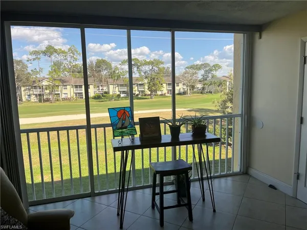$2,000 | 1085 Forest Lakes Drive, Unit 8202, Naples, FL 34105