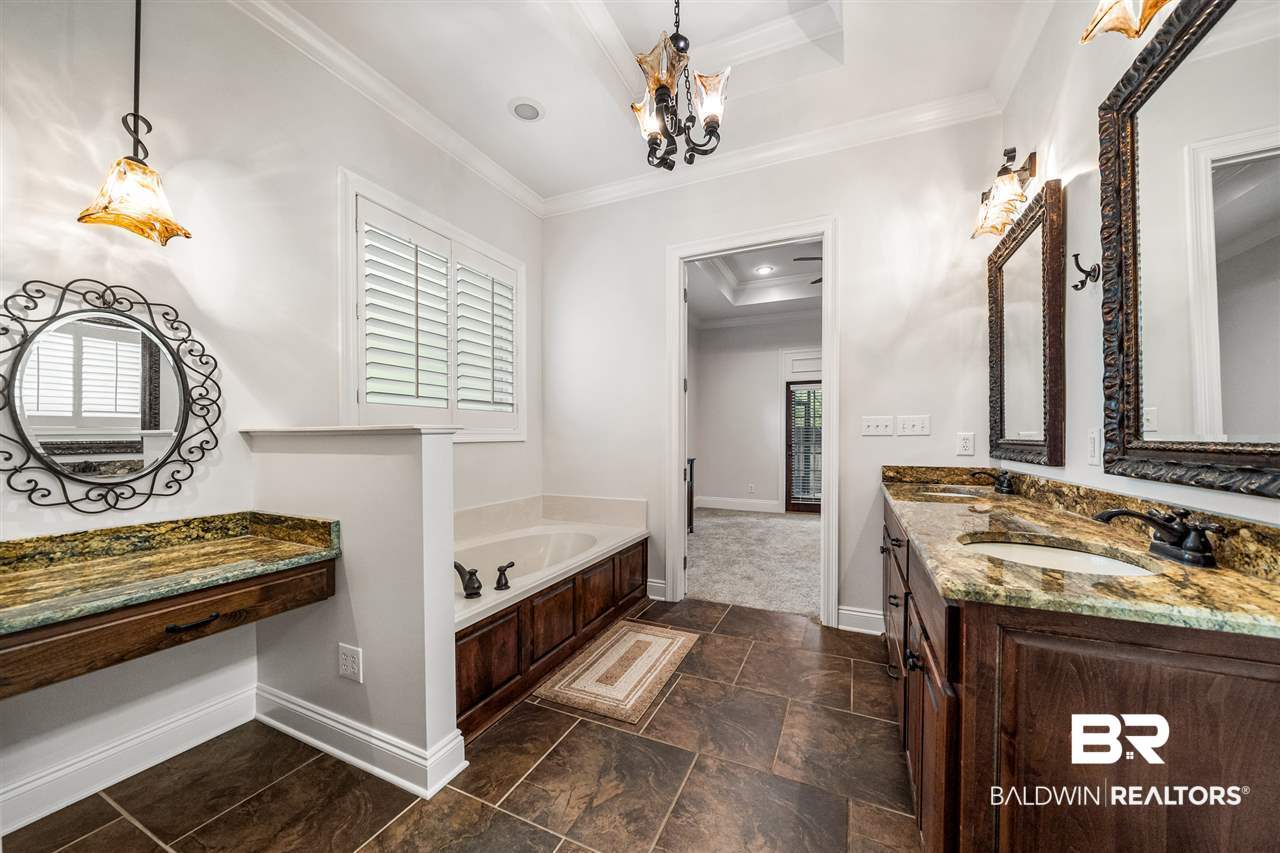 6140 Louise Place West Mobile, AL 36609 - Photo 17 of 29