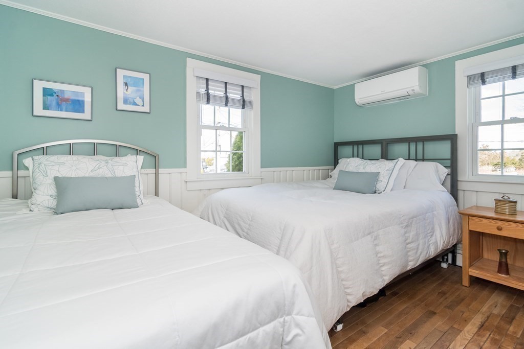 92 Rope Walk Road Bourne, MA 02532 - Photo 13 of 26