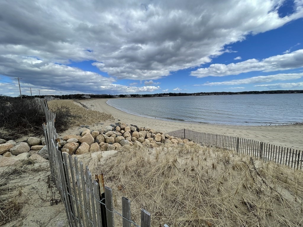 92 Rope Walk Road Bourne, MA 02532 - Photo 23 of 26