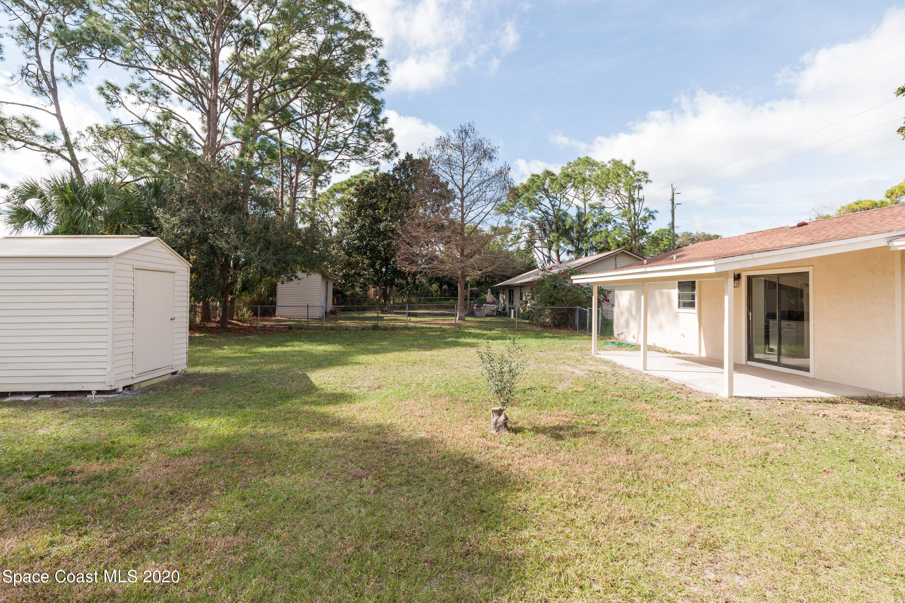 6387 Hudson Road Cocoa, FL 32927 - Photo 4 of 15 252A1739