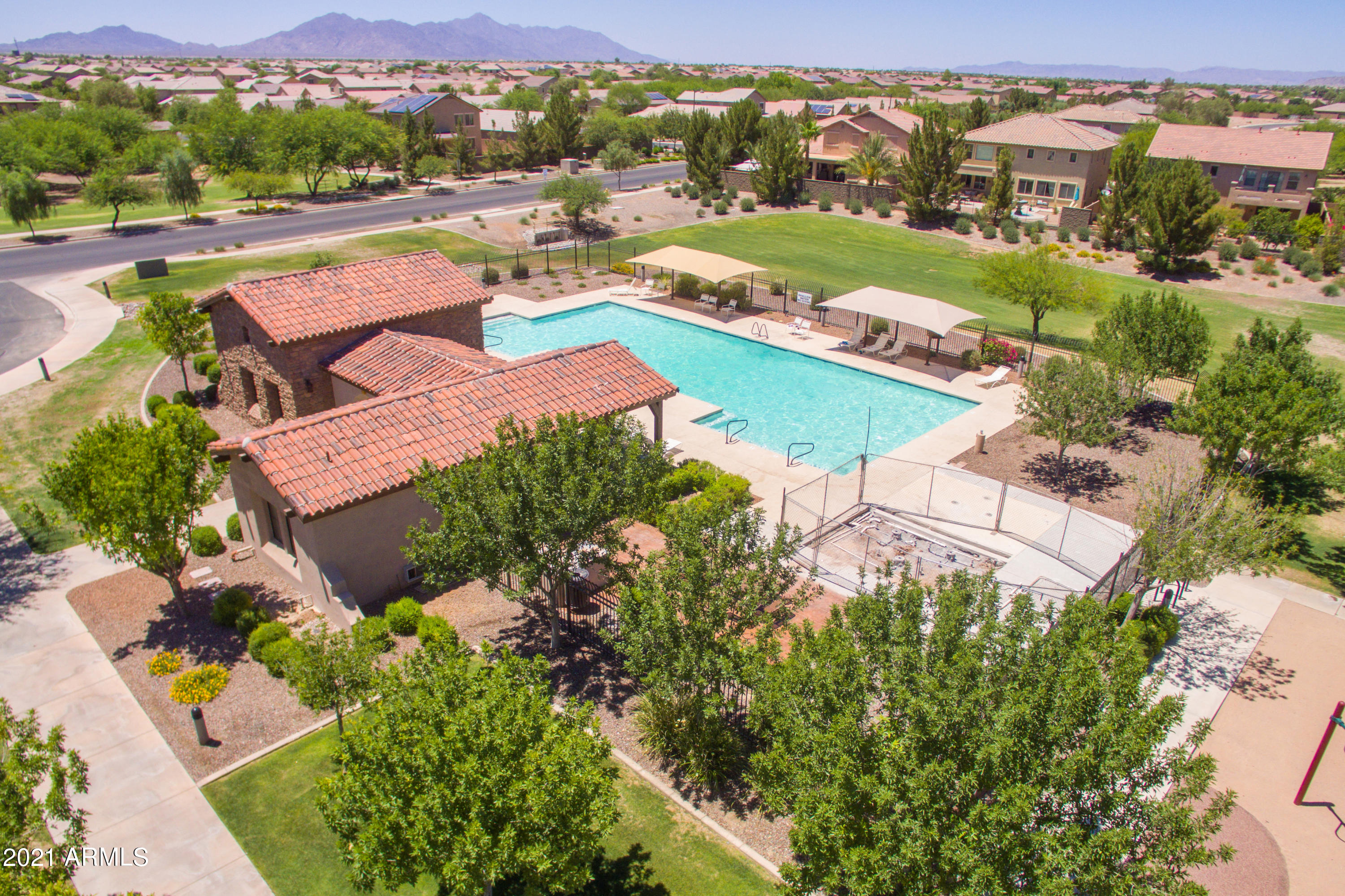 19095 North Stonegate Road Maricopa, AZ 85138 - Photo 38 of 43 Community Pool