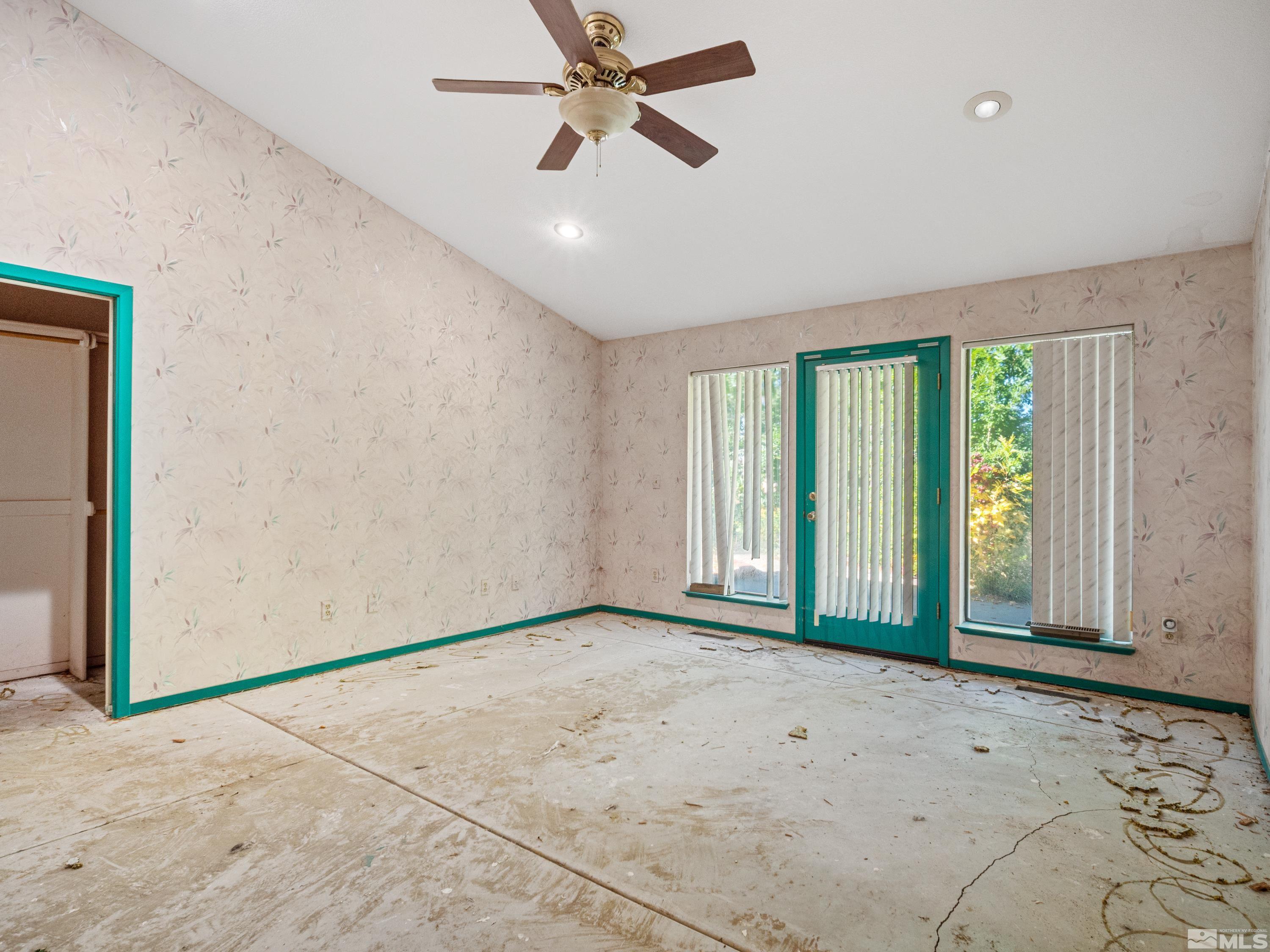 2875 Parkway Drive Reno, NV 89502 - Photo 15 of 40 Photo 15