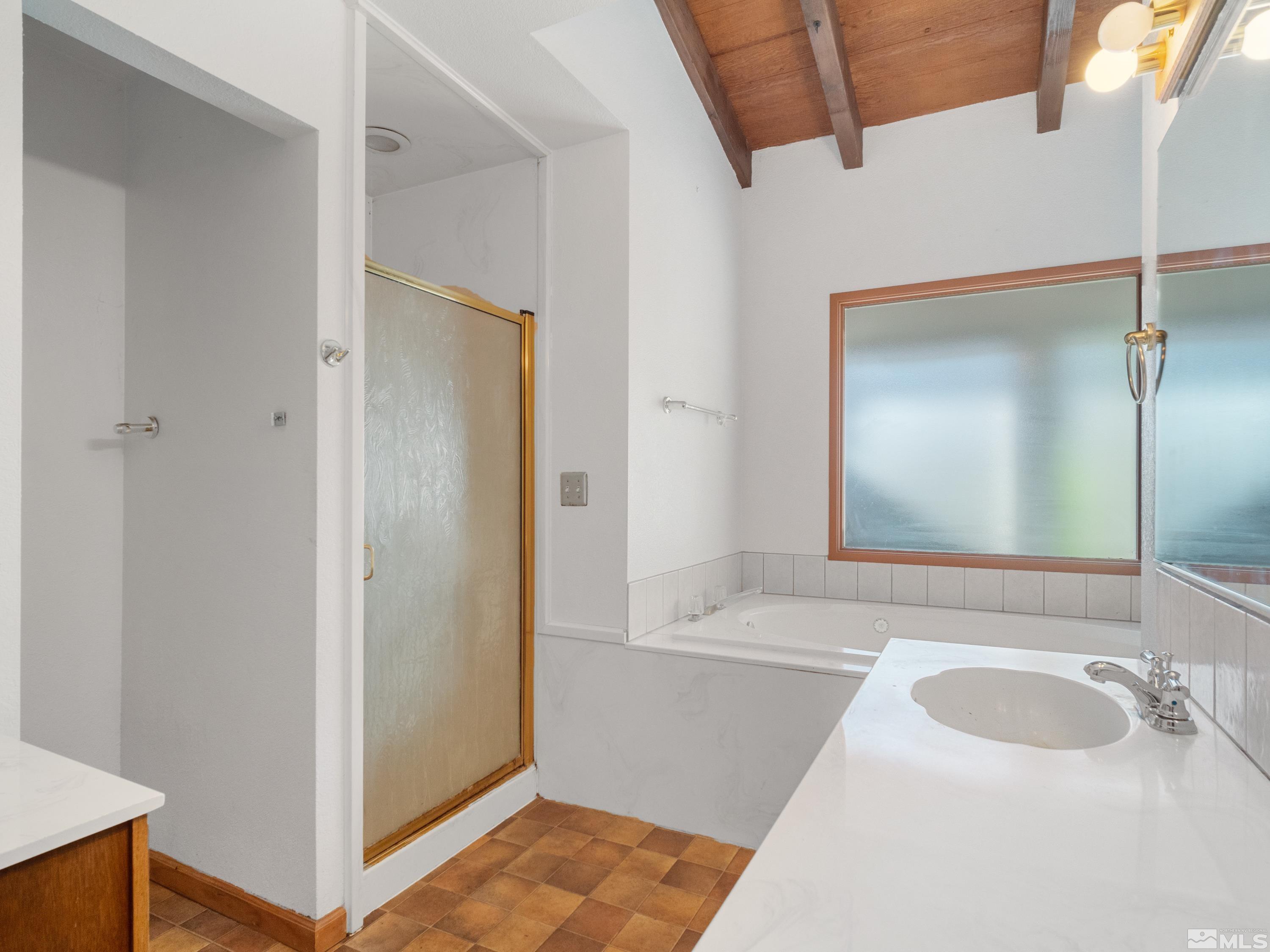 2875 Parkway Drive Reno, NV 89502 - Photo 16 of 40 Photo 16