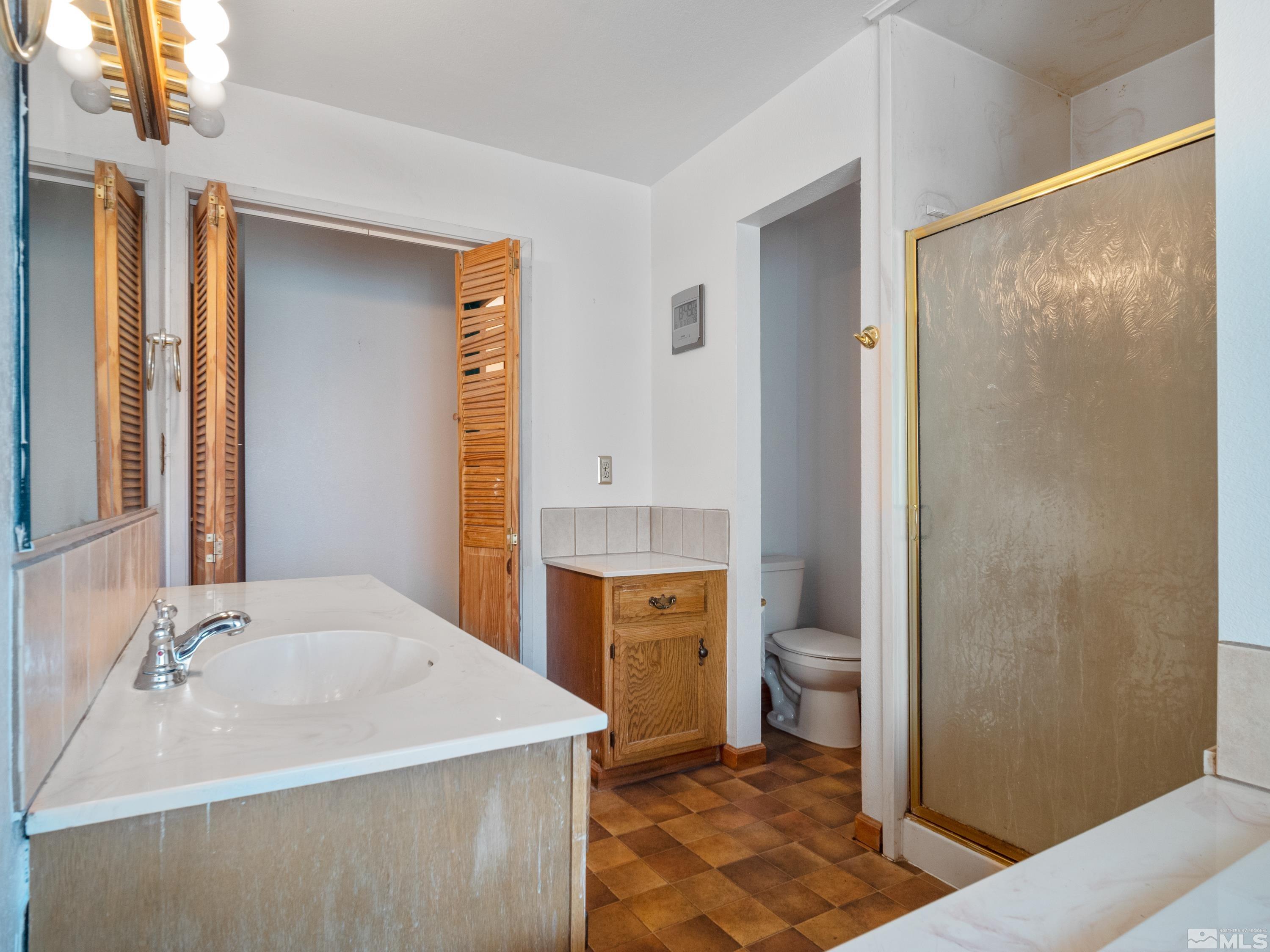 2875 Parkway Drive Reno, NV 89502 - Photo 17 of 40 Photo 17