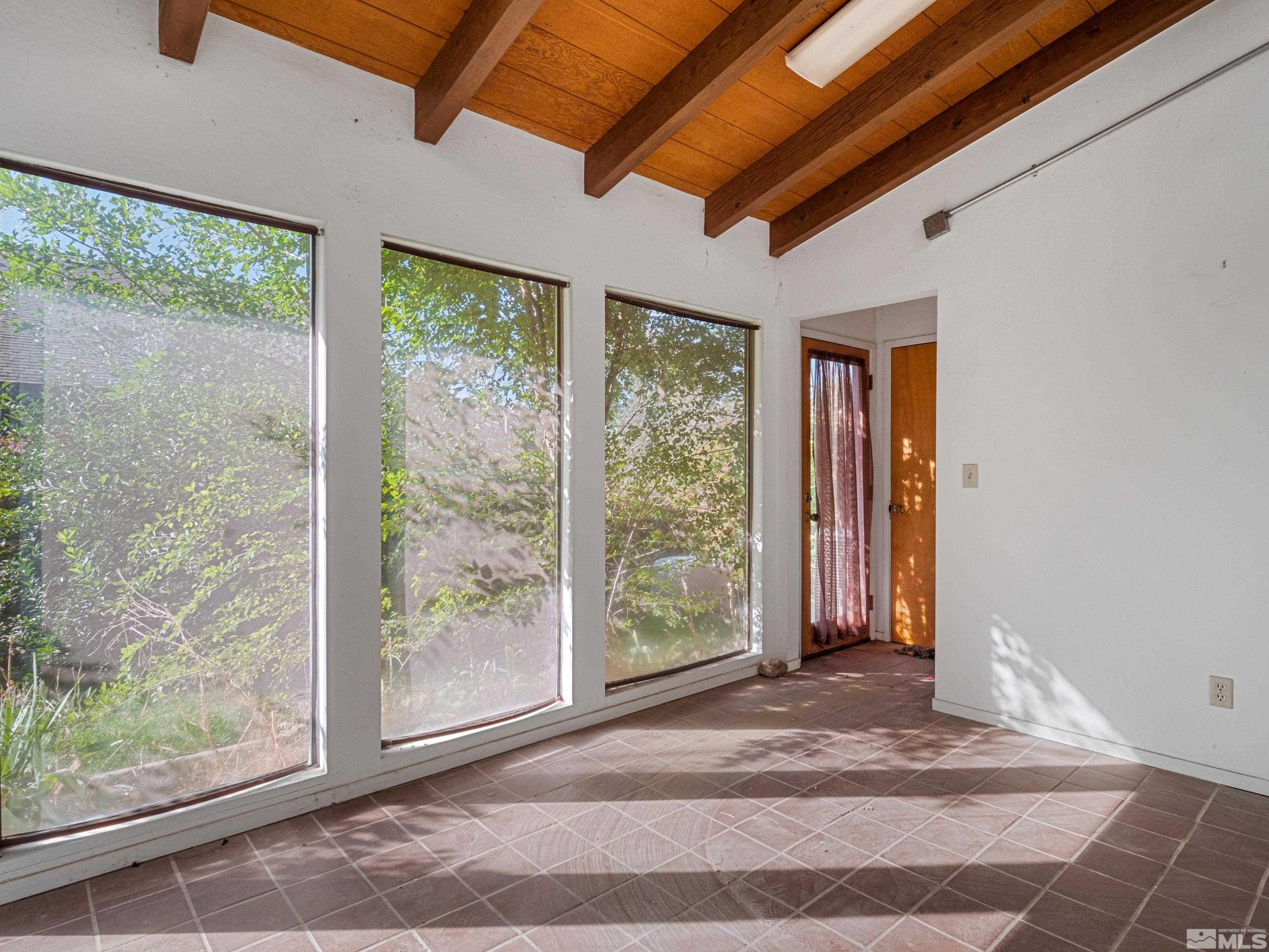 2875 Parkway Drive Reno, NV 89502 - Photo 19 of 40 Photo 19