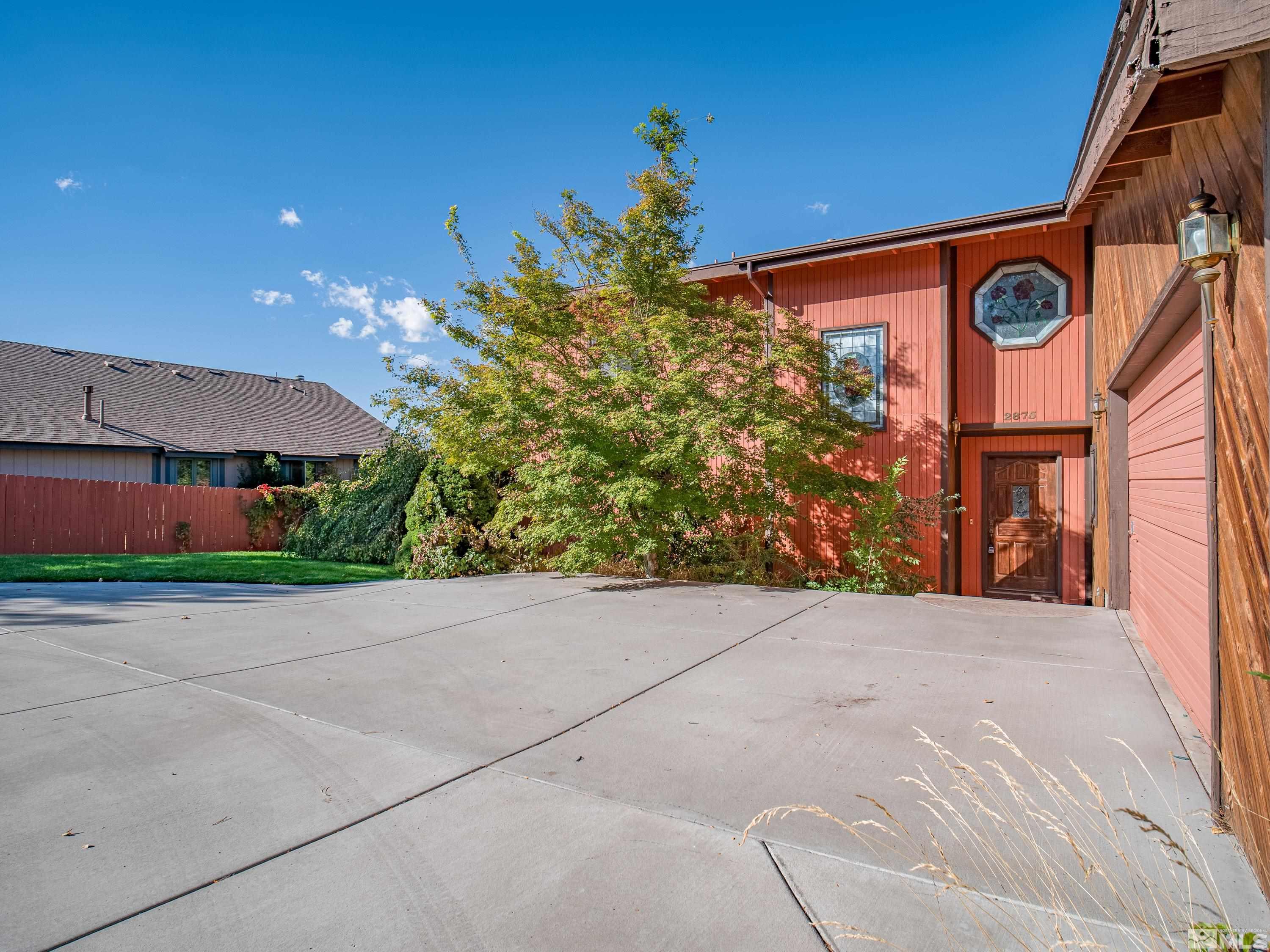 2875 Parkway Drive Reno, NV 89502 - Photo 2 of 40 Photo 2